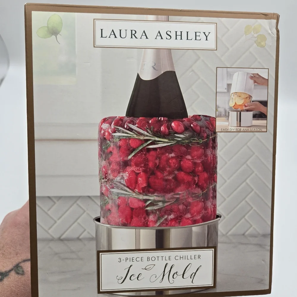 Laura Ashley 3 Piece Bottle Chiller Ice Mold